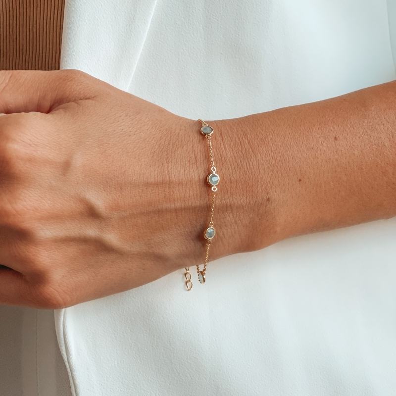 Strieborný náramok Birthstone Golden March - Akvamarín - Indira