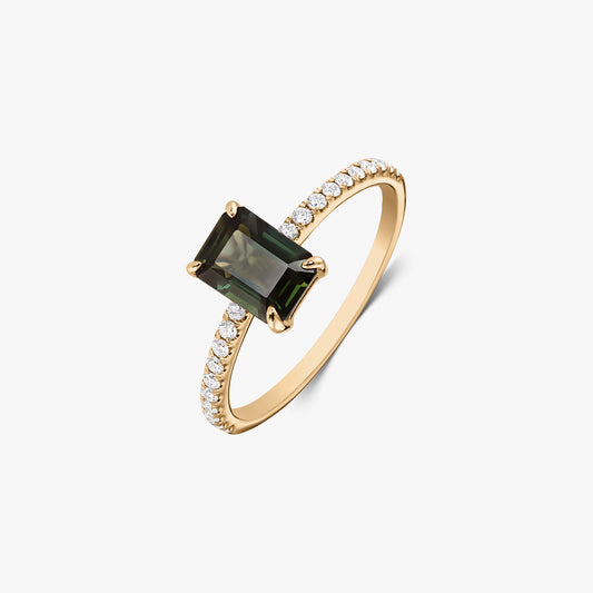 14K yellow gold ring with an emerald-cut green sapphire center and pavé natural diamonds on the band, isolated on a white background.